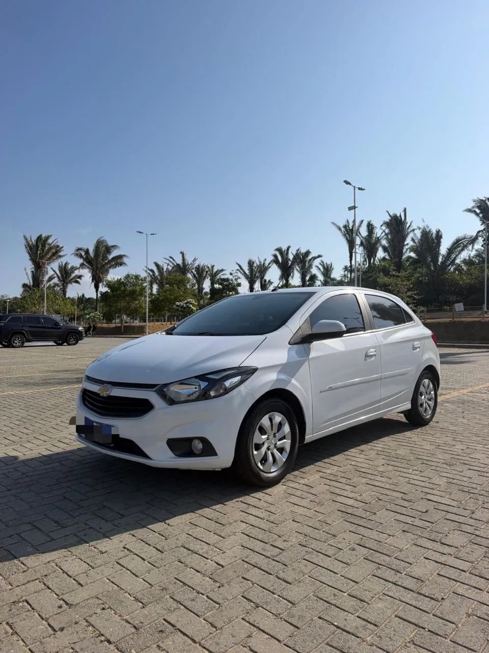 Chevrolet Onix ONIX HATCH LT 1.0 8V FLEXPOWER 5P MEC. 2018