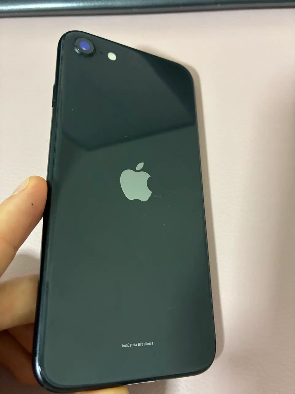 iPhone SE 64gb - Oportunidade - Foto 4