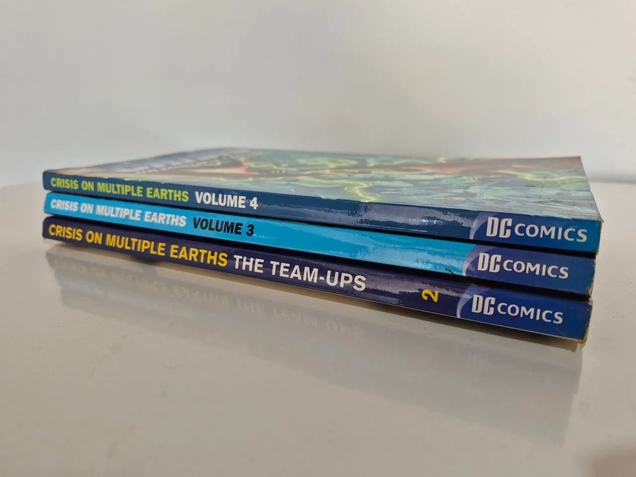 Crisis on Multiple Earths - DC - Foto 2