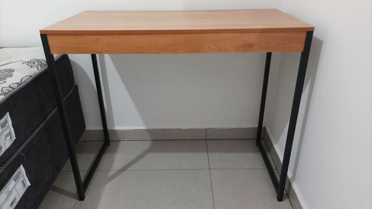 Mesa escrivaninha estilo industrial  - Foto 2