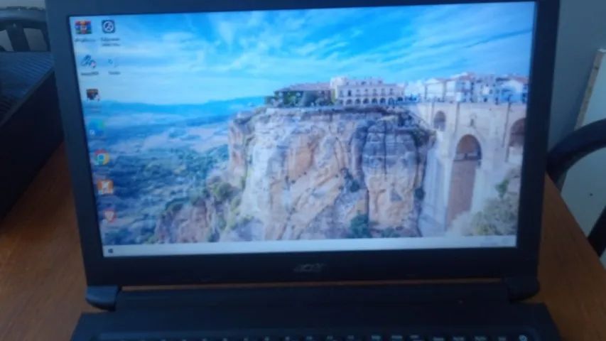 NOTEBOOK ACER ASPIRE 3 - Foto 2