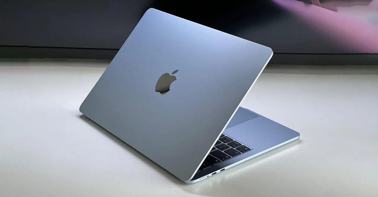MacBook Air M4 - Foto 2