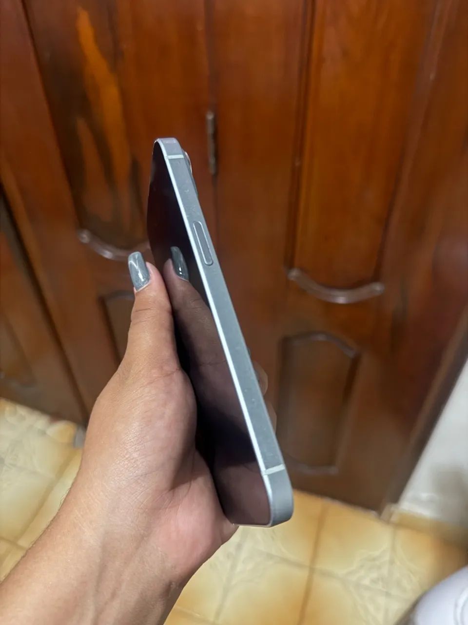 iPhone 15 normal