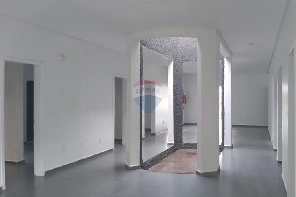 Sala Comercial para Clínica Multiprofissional - 270m2 - 6 salas - 2 salas grandes integrad - Foto 4