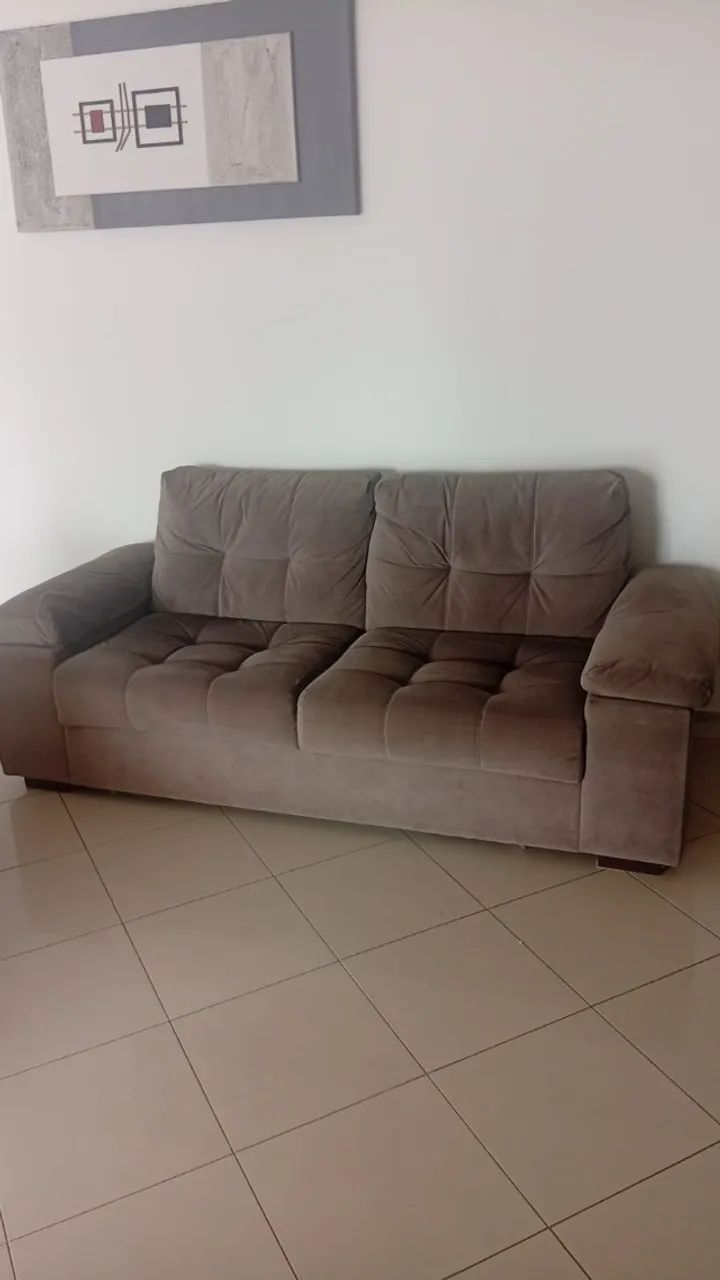 Conjunto dois (2) sofás (2 lugares e 3 lugares) - Foto 2