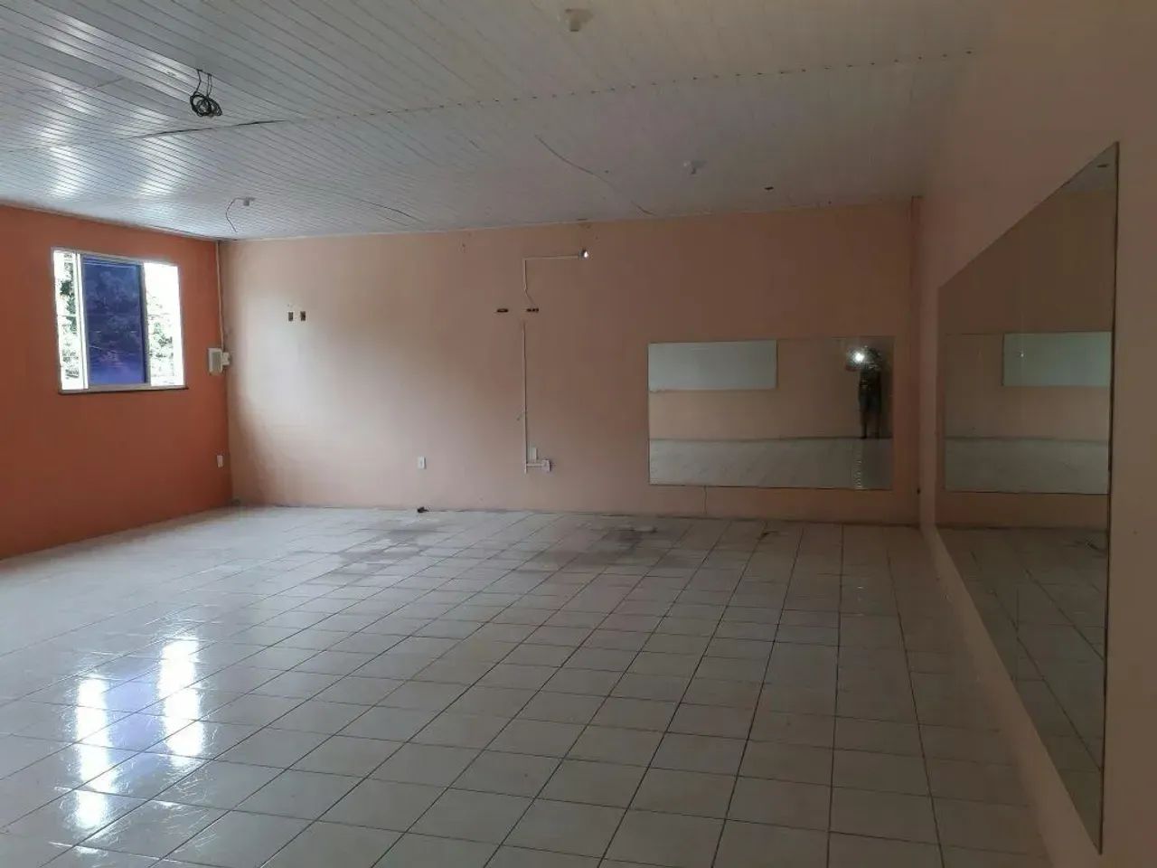 Espaço comercial na Estrada do Guerengue - 200m² - Foto 2