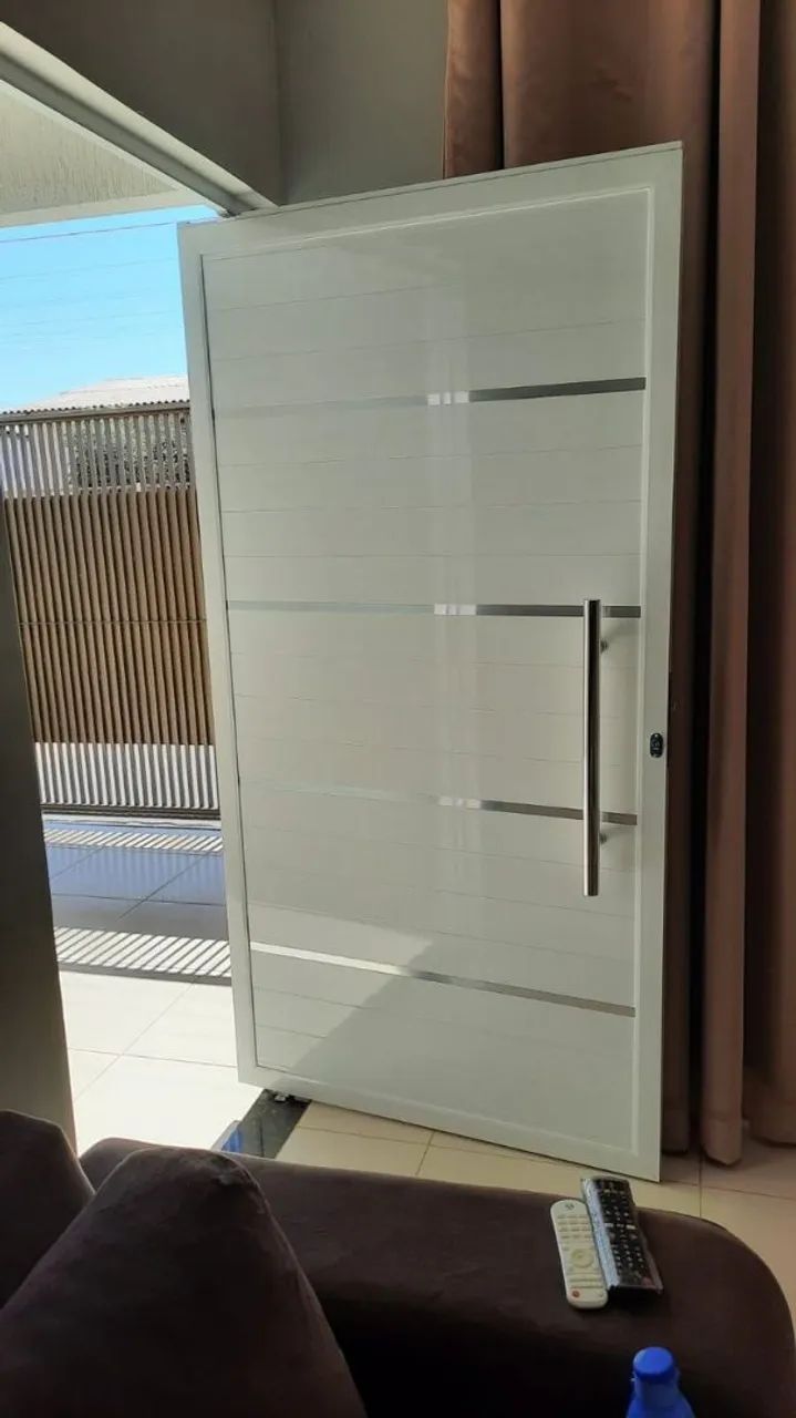 Manutenção e instalação de portar e janelas  - Foto 2