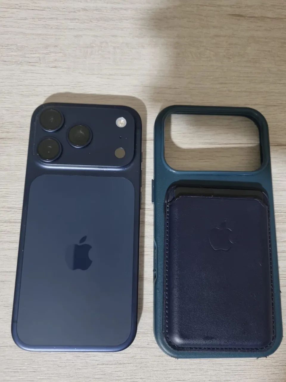 iPhone 17 pro 256gb - Azul - com garantia apple até Outubro