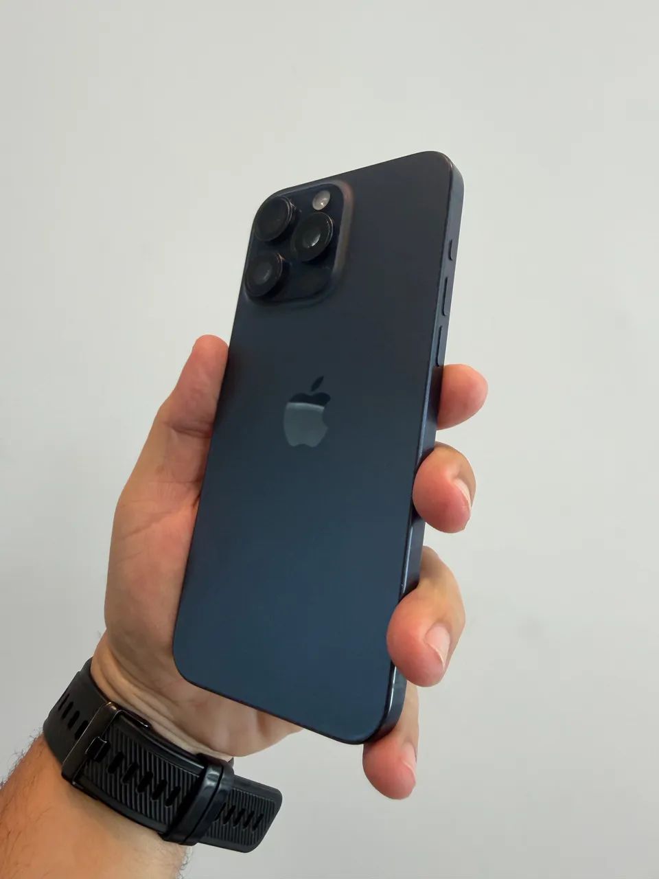 iPhone 15 Pro Max - Foto 5