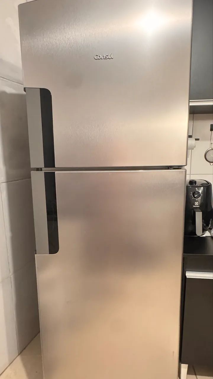 Geladeira inox  super nova !!!