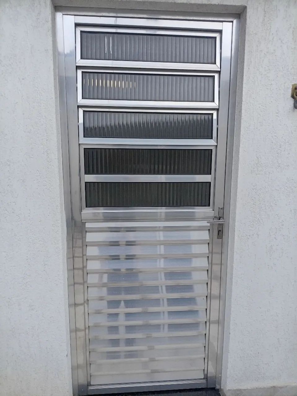 Porta Alumínio Ótimo Estado! 