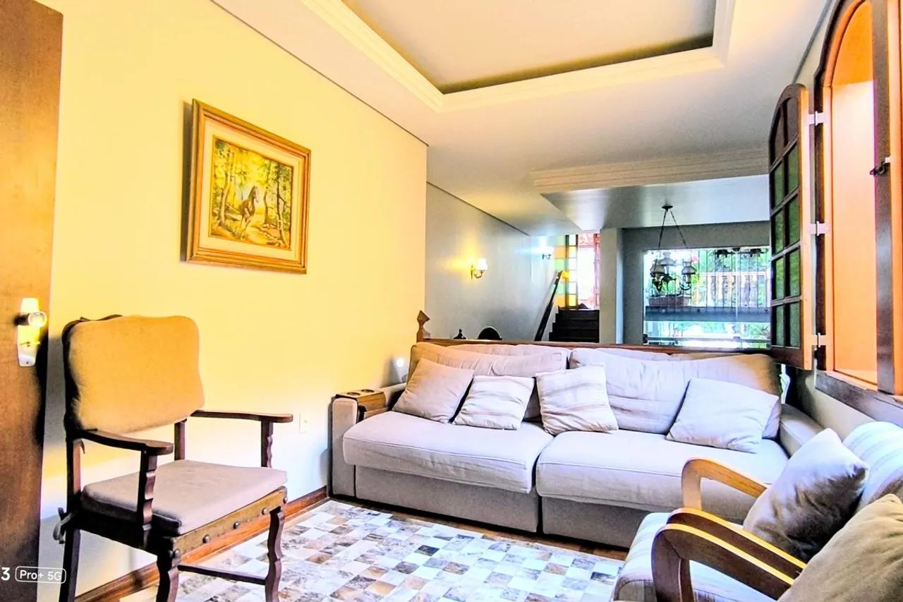 Casa à Venda - Renascença, 6 Quartos, 400 m2