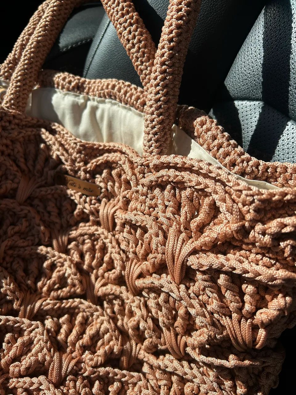     Bolsa de Crochê Elegante 
