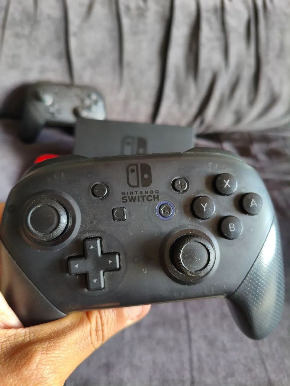 Nintendo Switch + 128Gb + pro Controller + 4 joy cons  - Foto 3