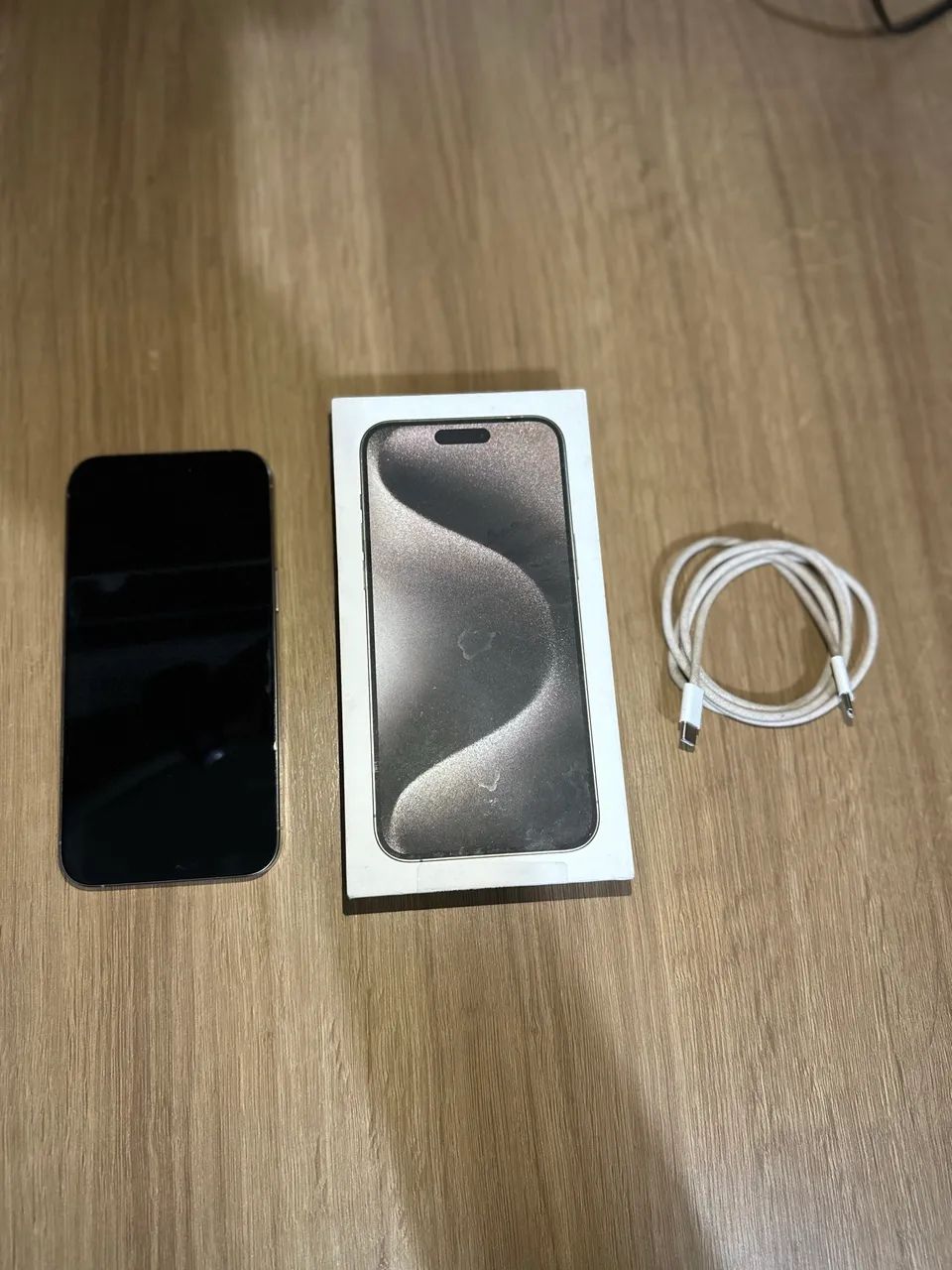 iPhone 15 Pro Max 256g - muito novo - Foto 2