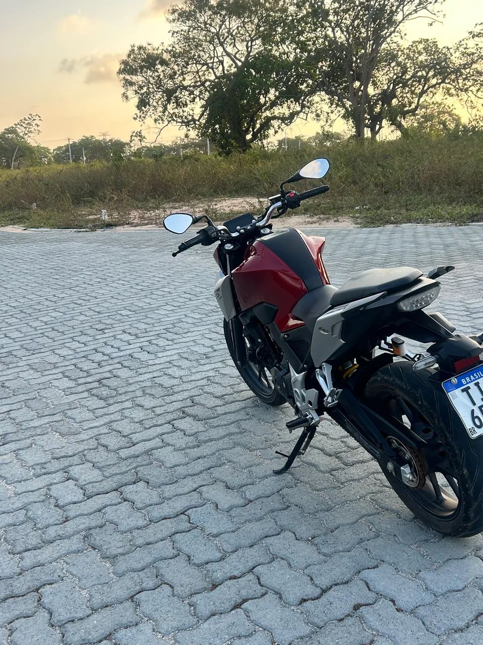 Cb twister 300f  - Foto 3