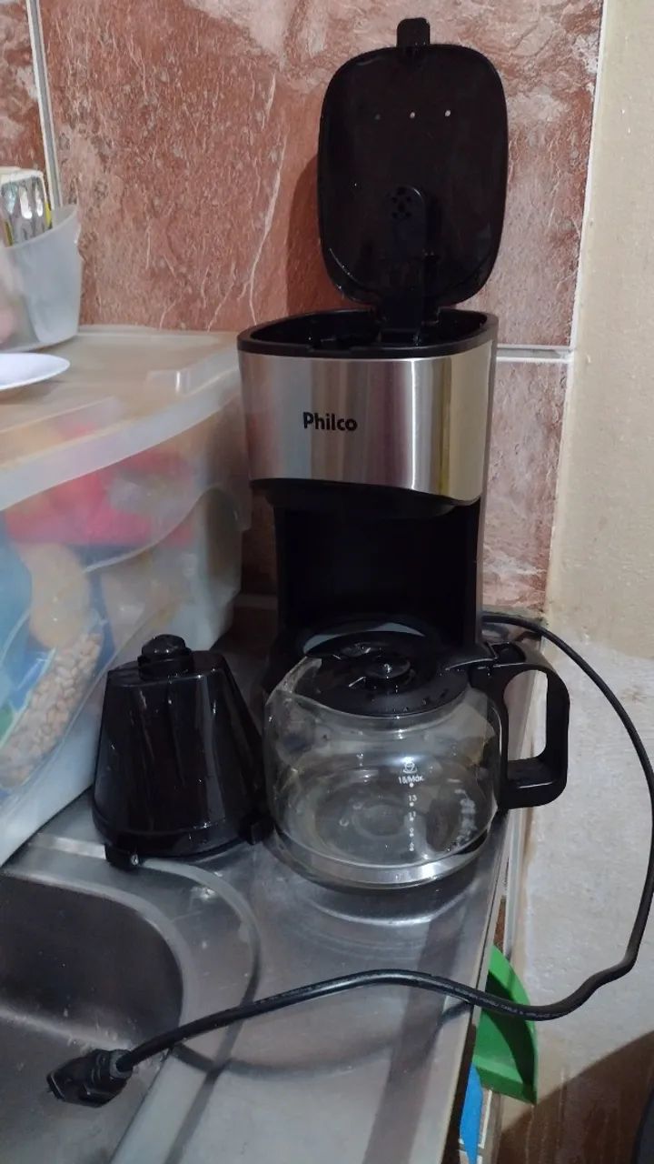 Cafeteira Philco Completa (Com Jarra) para conserto ou para tirar as peças.  - Foto 2