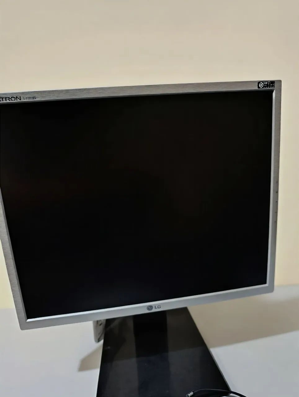 Monitor LG 19 polegadas Flaton 9153H