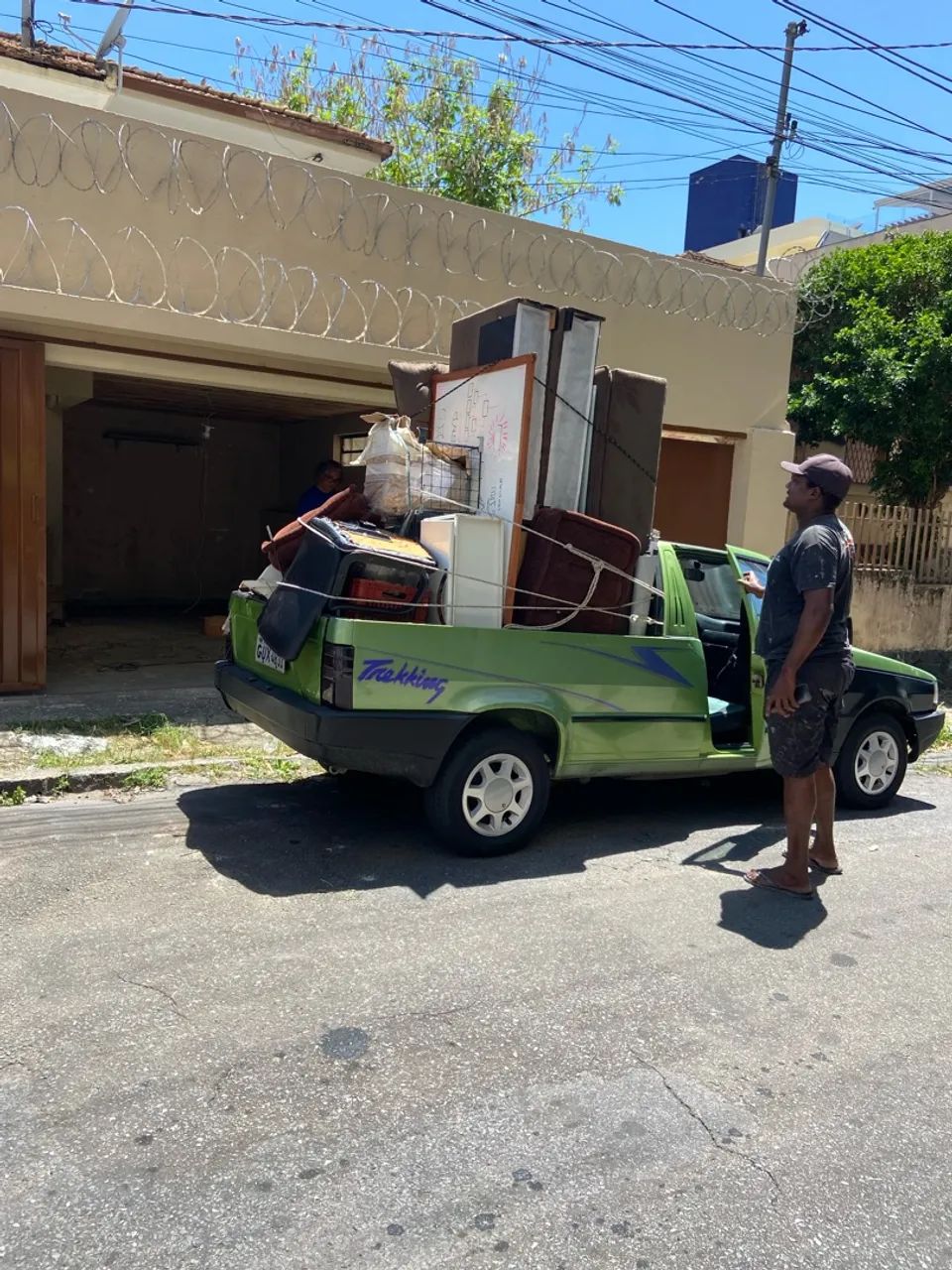 Faço carreto 