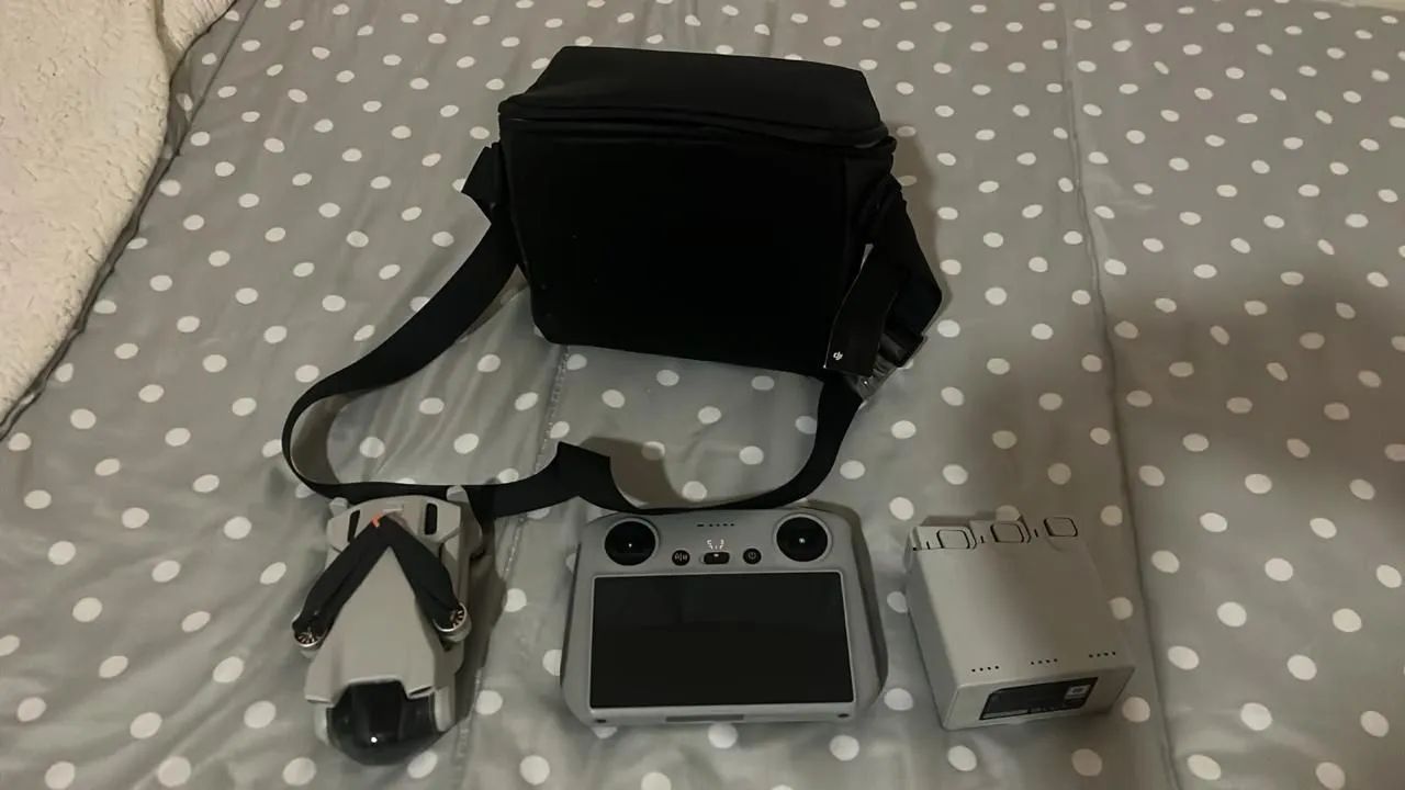 DJI FLYMORE 3  - Foto 2