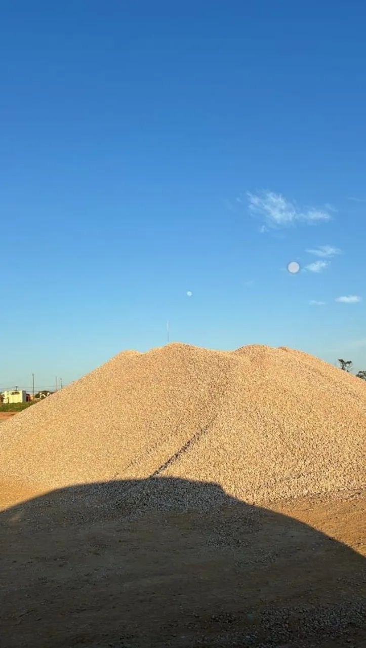 Tijolo, areia e brita - Foto 3