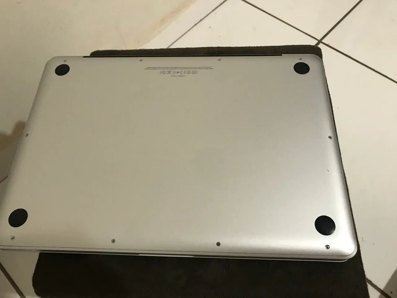 MacBook Pro *COM DEFEITO* - Foto 4