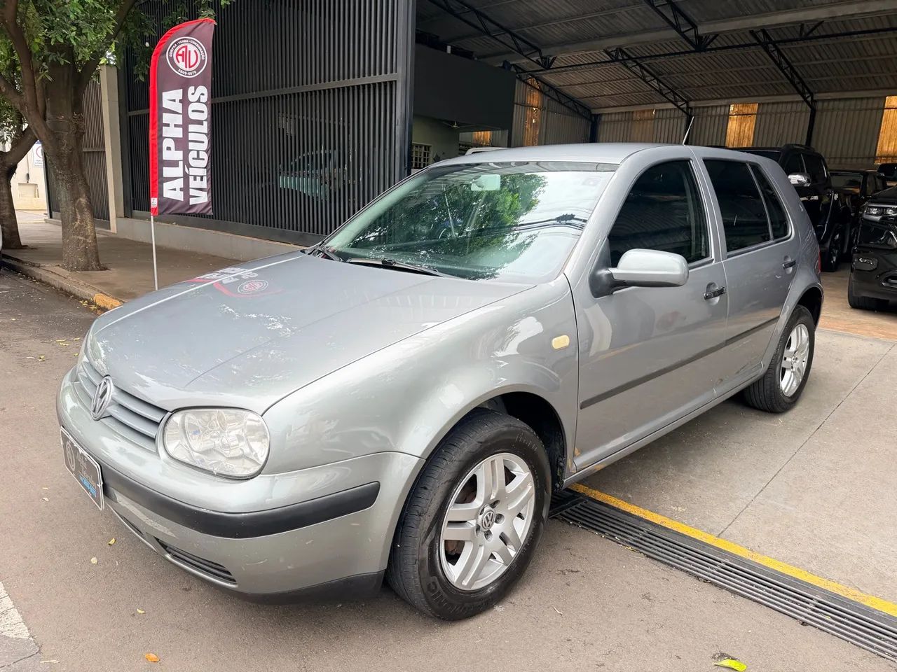 Volkswagen Golf 1.6 MI/ 1.6 MI Gener./black & Silver 2004