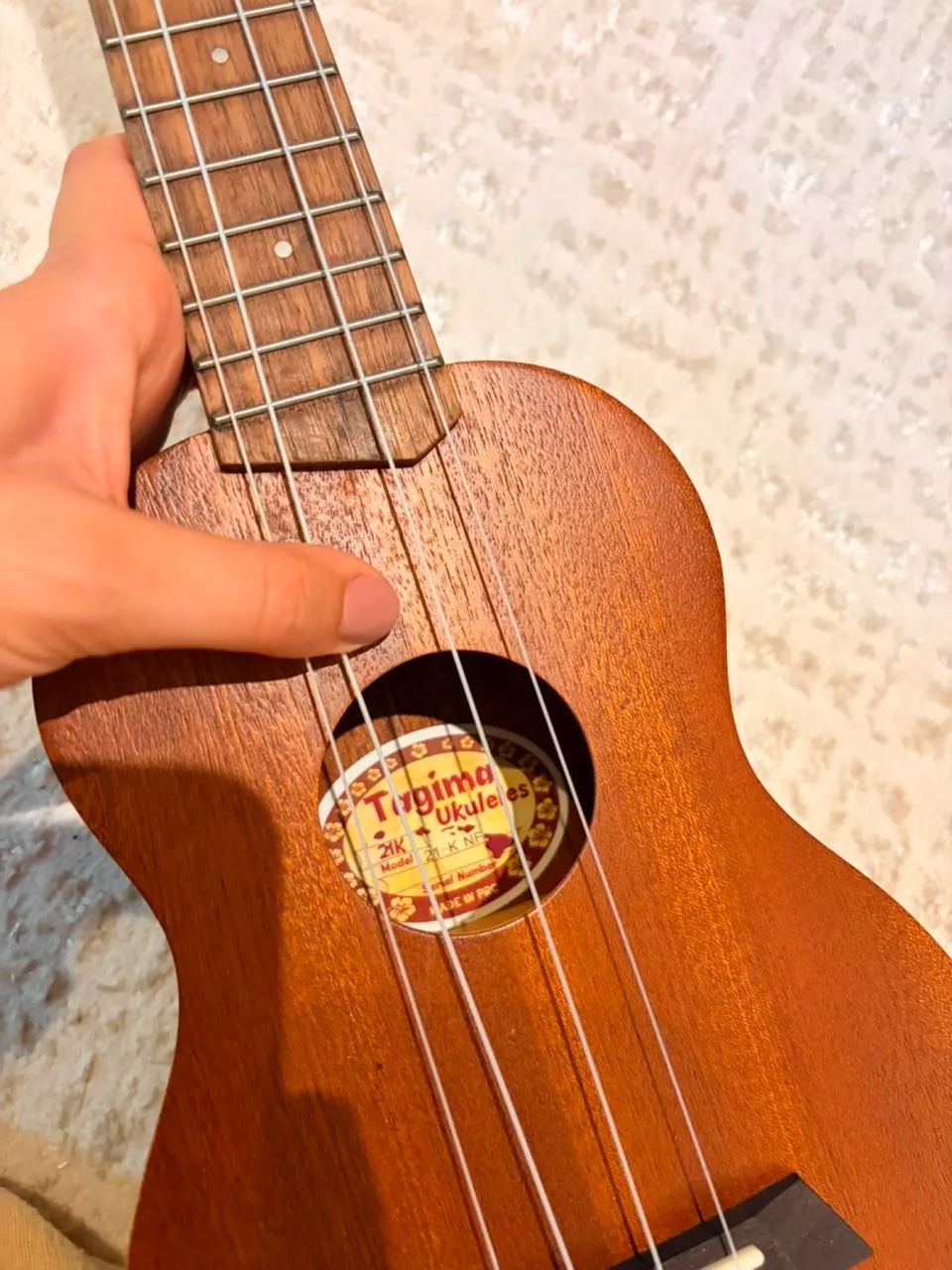 Ukulele Tagima 21K NF com Capa protetora  - Foto 2