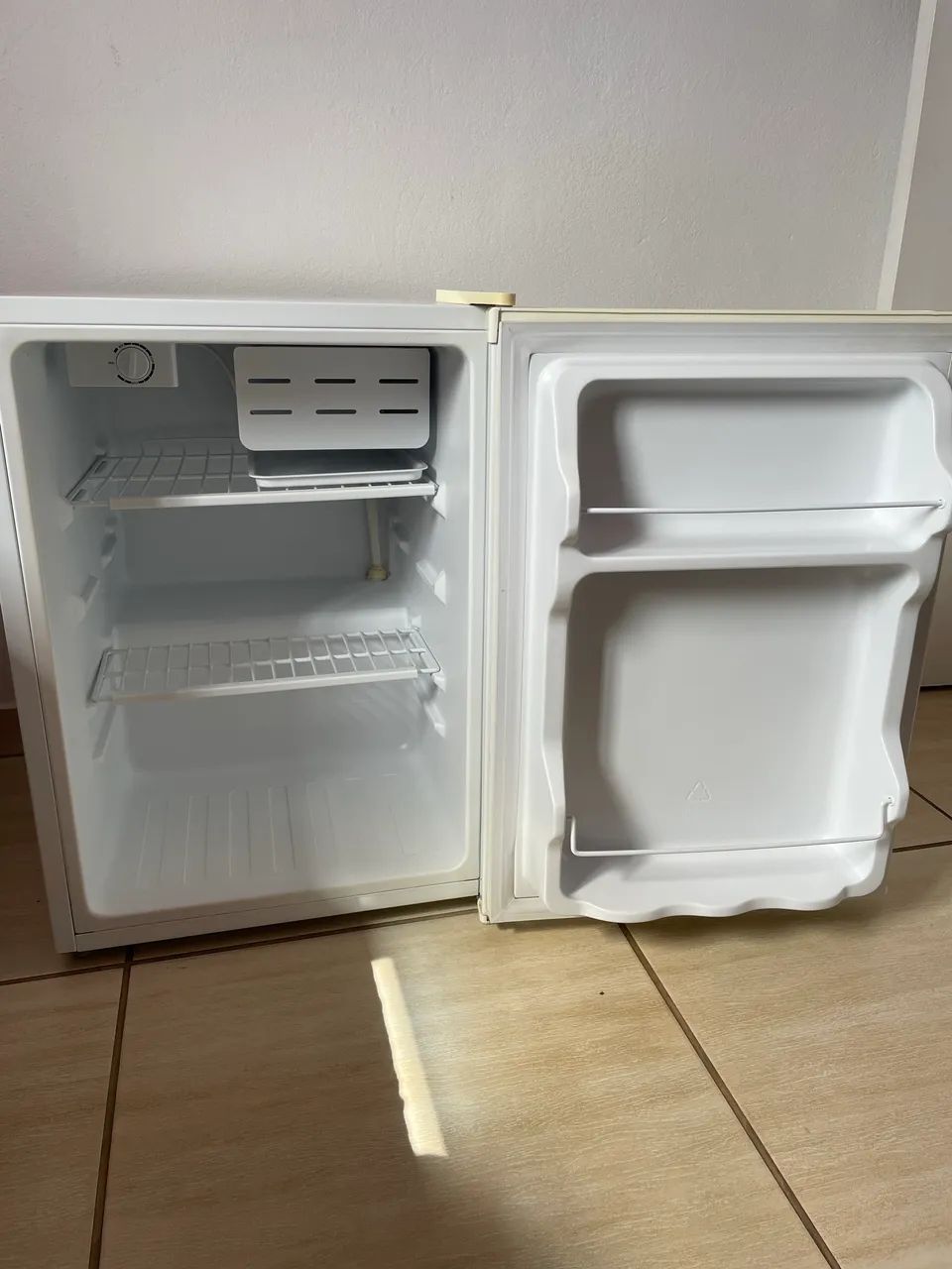 Frigobar Philco - Foto 4