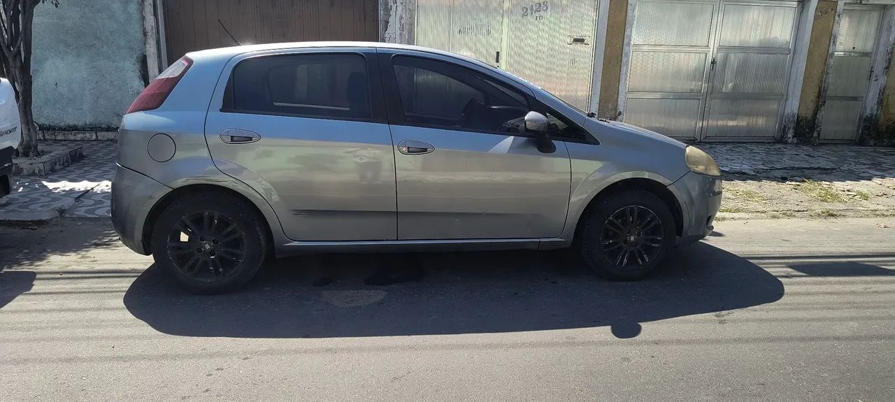 Fiat Punto 1.4 FIRE FLEX 8V 5P 2011