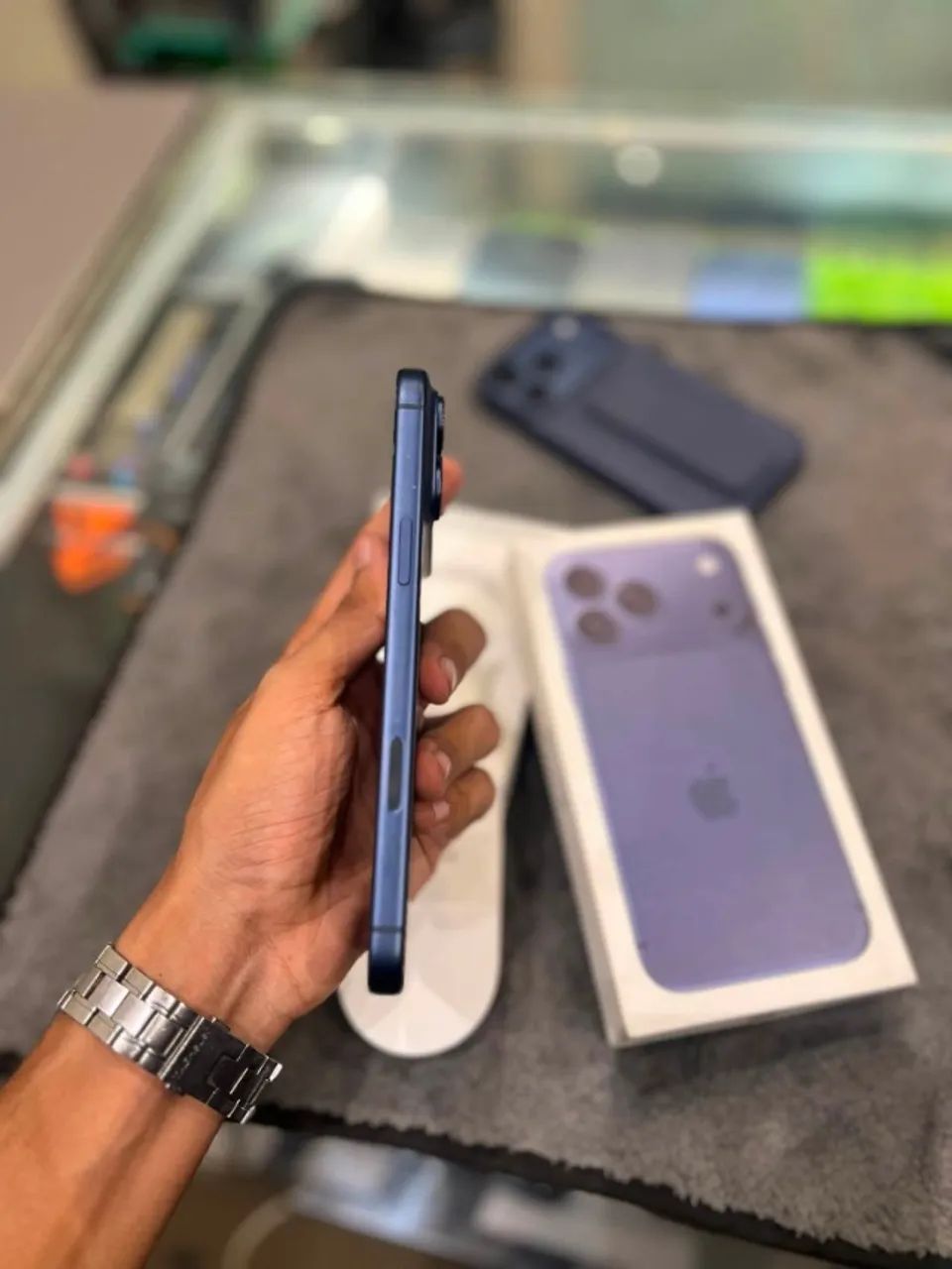 iPhone 17 Pro Max 256GB E-Sim - LACRADO - Foto 3
