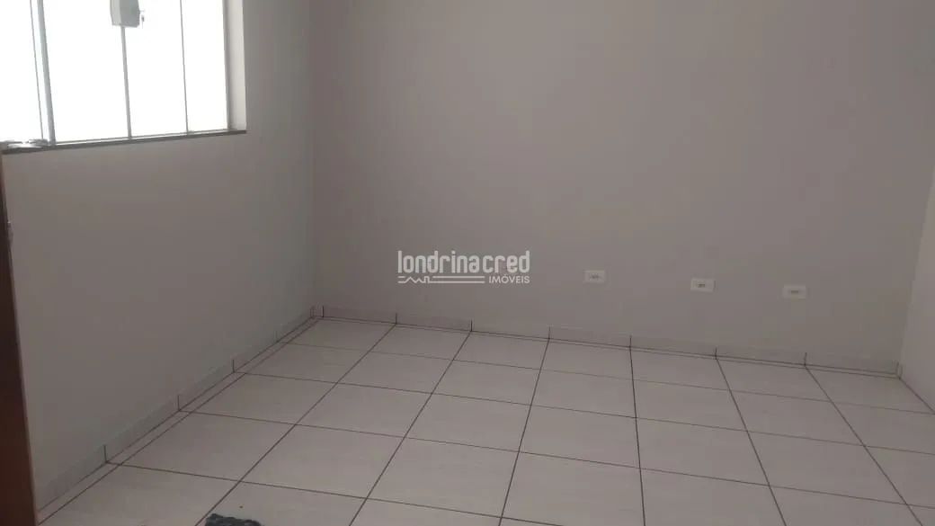 Casa à Venda em Conjunto Habitacional Requião, Maringá - PR - Foto 5