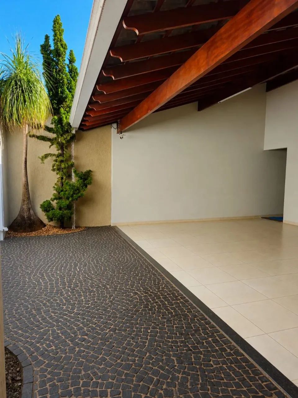 CASA DE ALTO PEDRÃO 
