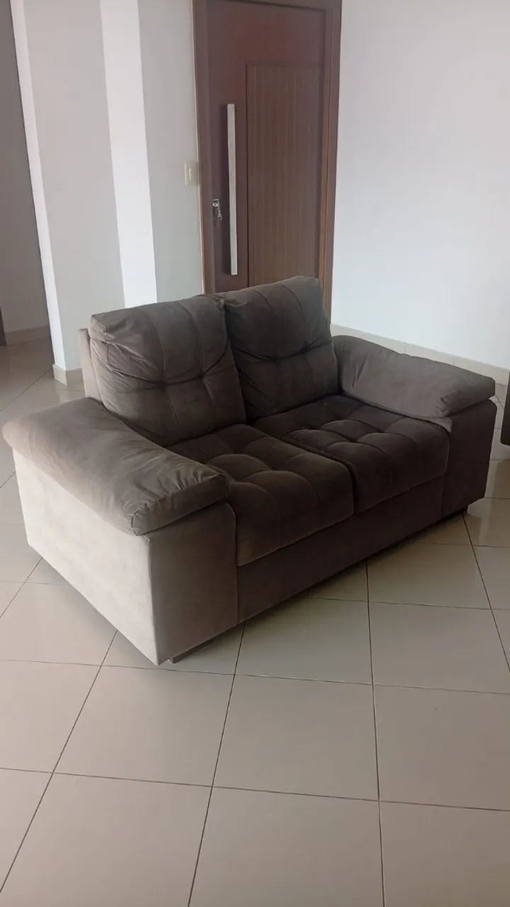 Conjunto dois (2) sofás (2 lugares e 3 lugares) - Foto 3