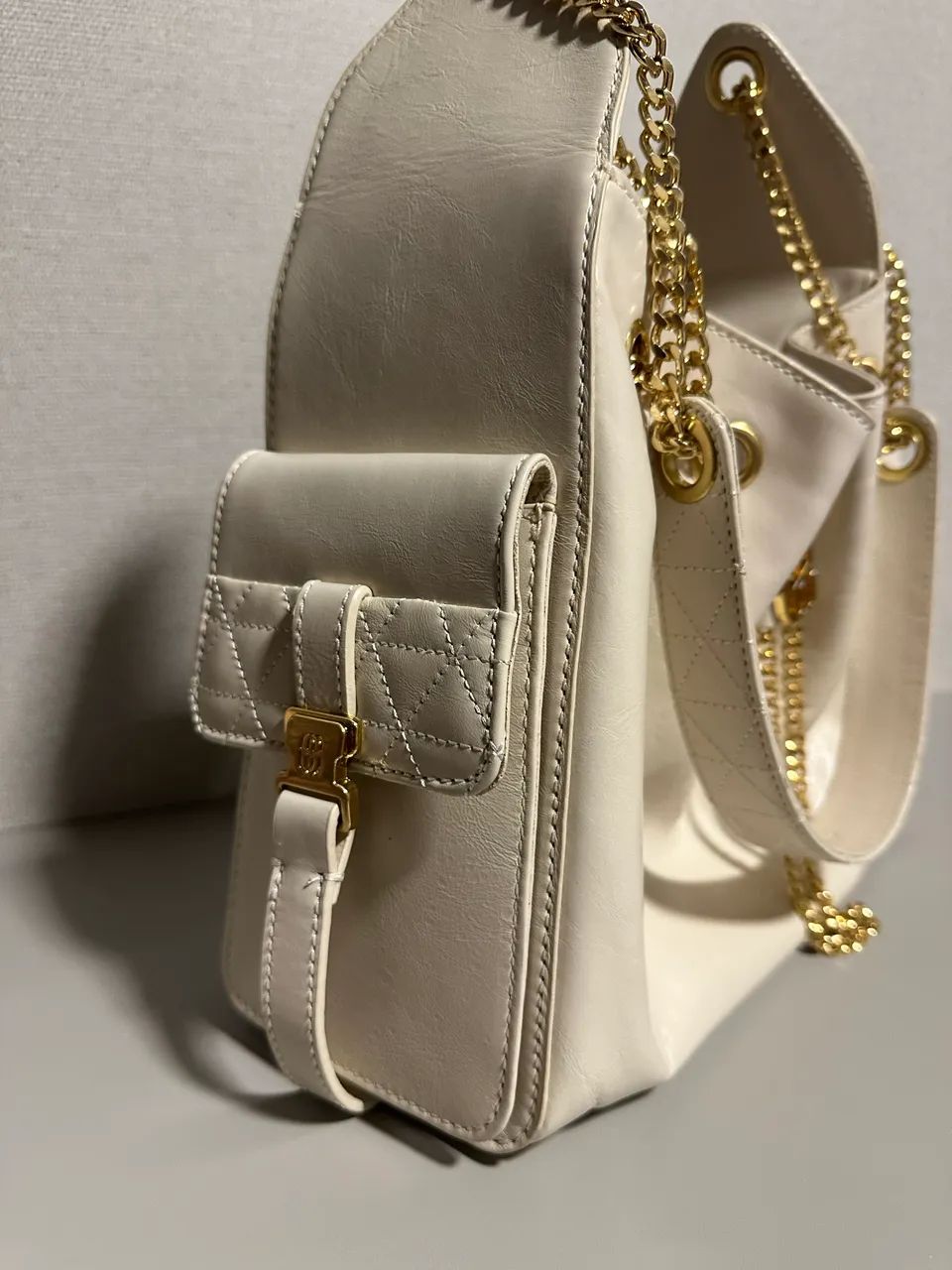 Bolsa Tiracolo Média Lilibet SCHUTZ - Foto 3