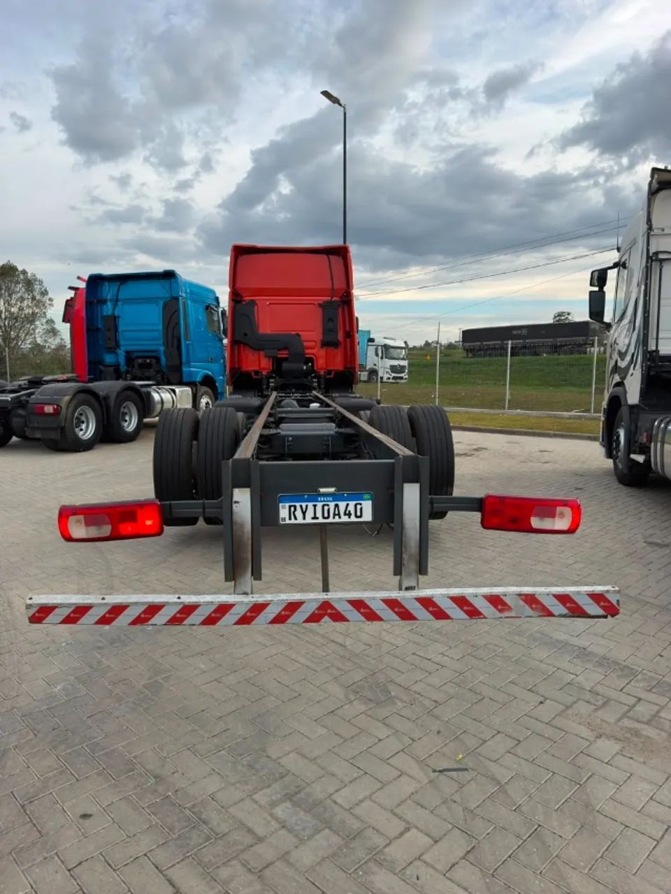 DAF 310 8x2 2023 - Foto 5