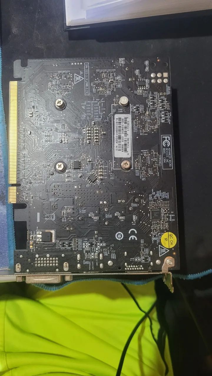Placa de víseo RX550 2GB - Foto 2