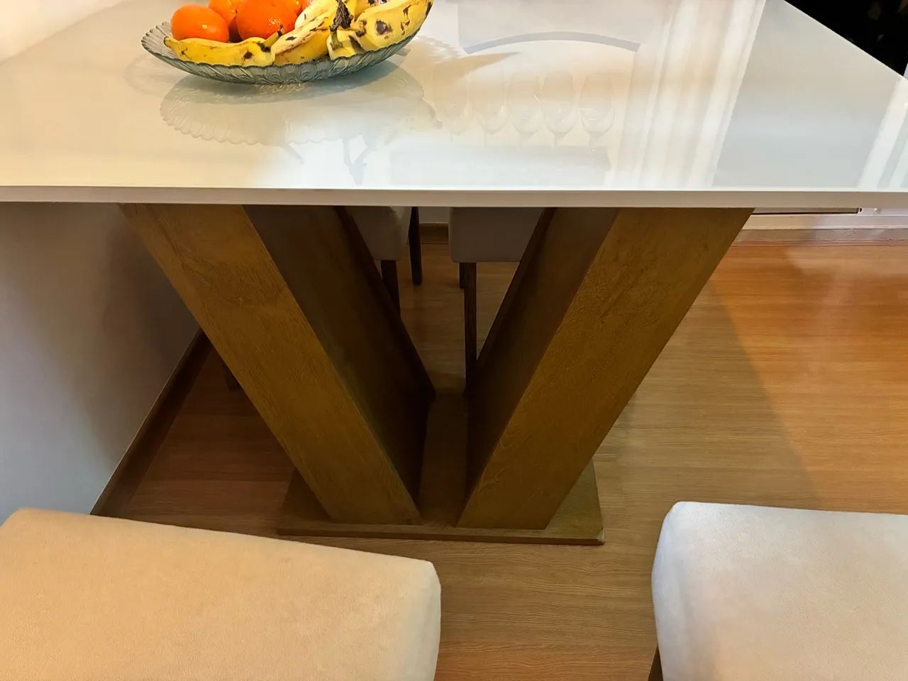 Conjunto de mesa com quatro cadeiras  - Foto 3