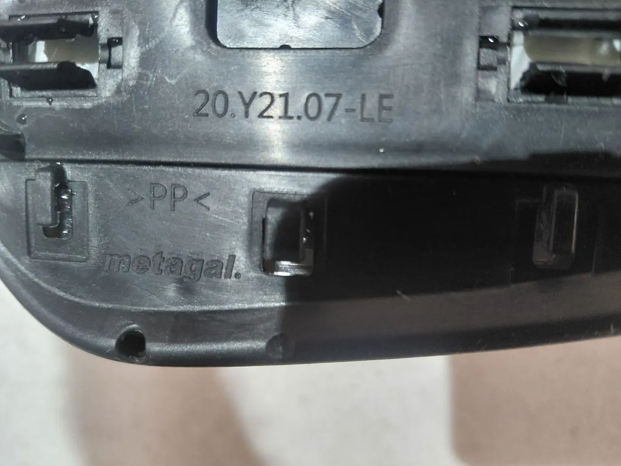 Vidro retrovisor Yaris esquerdo original  - Foto 5