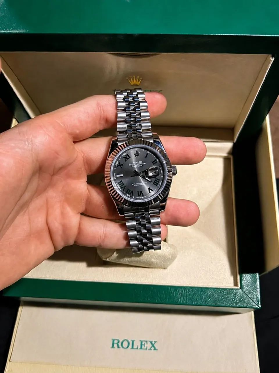 RELÓGIO ROLEX DATEJUST 41 - NUNCA USADO
