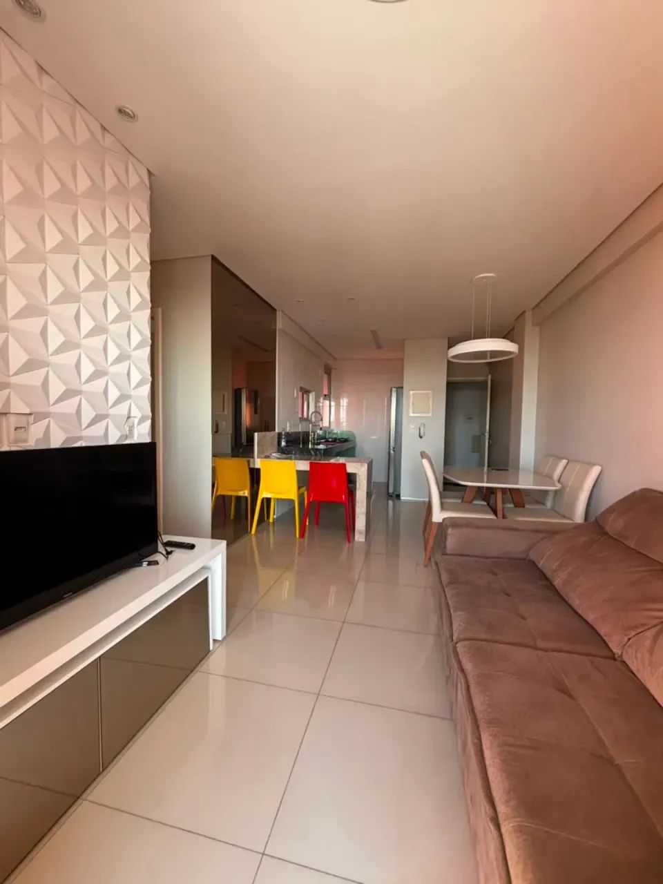 EDIFÍCIO JACARANDÁ  APARTAMENTO MOBILIADO COM 3 QUARTOS NO CRISTO REI - Foto 2
