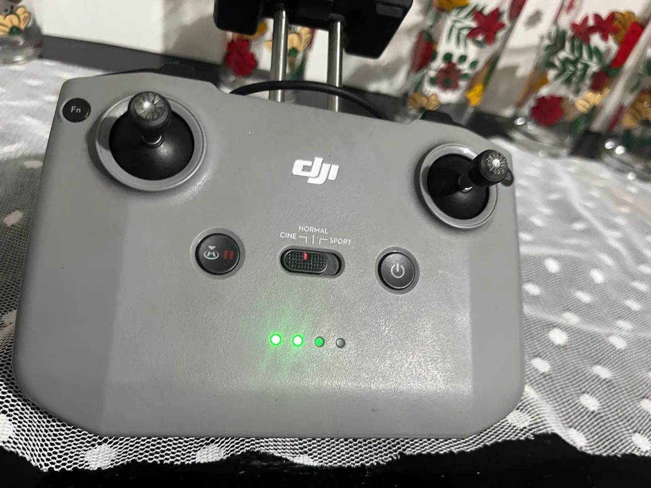 CONTROLE DJI IMPECÁVEL  - Foto 5