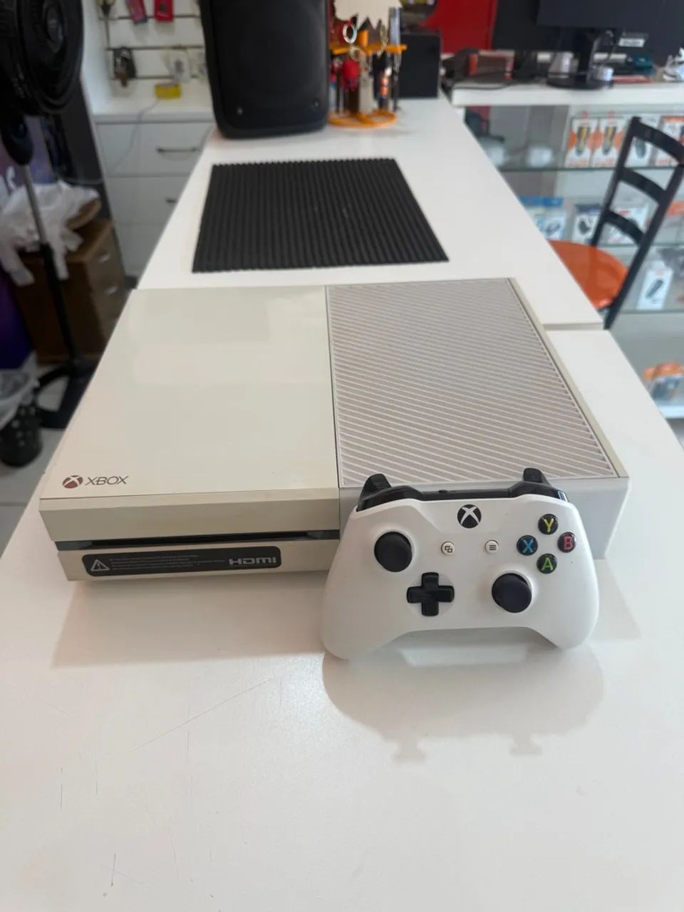 Xbox one com um controle