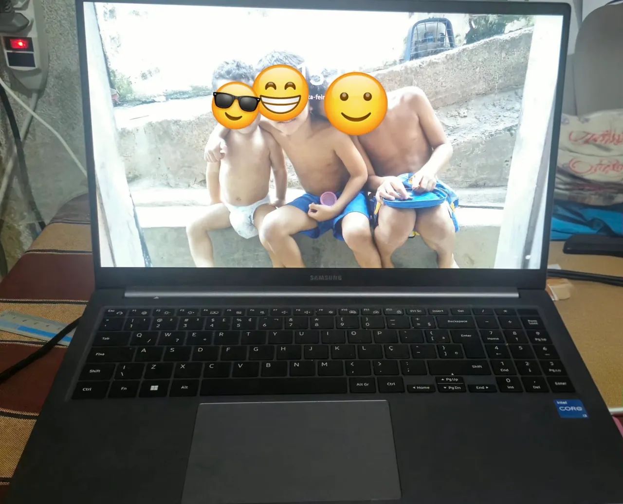 VENDO SAMSUNG GALAXY BOOK 4 - Foto 5