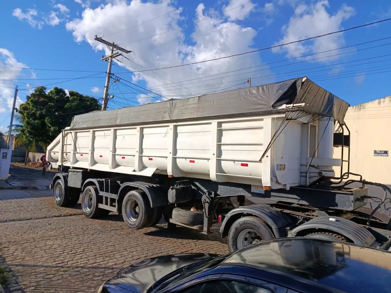 Vendo carreta basculante Vanderleia 2014 