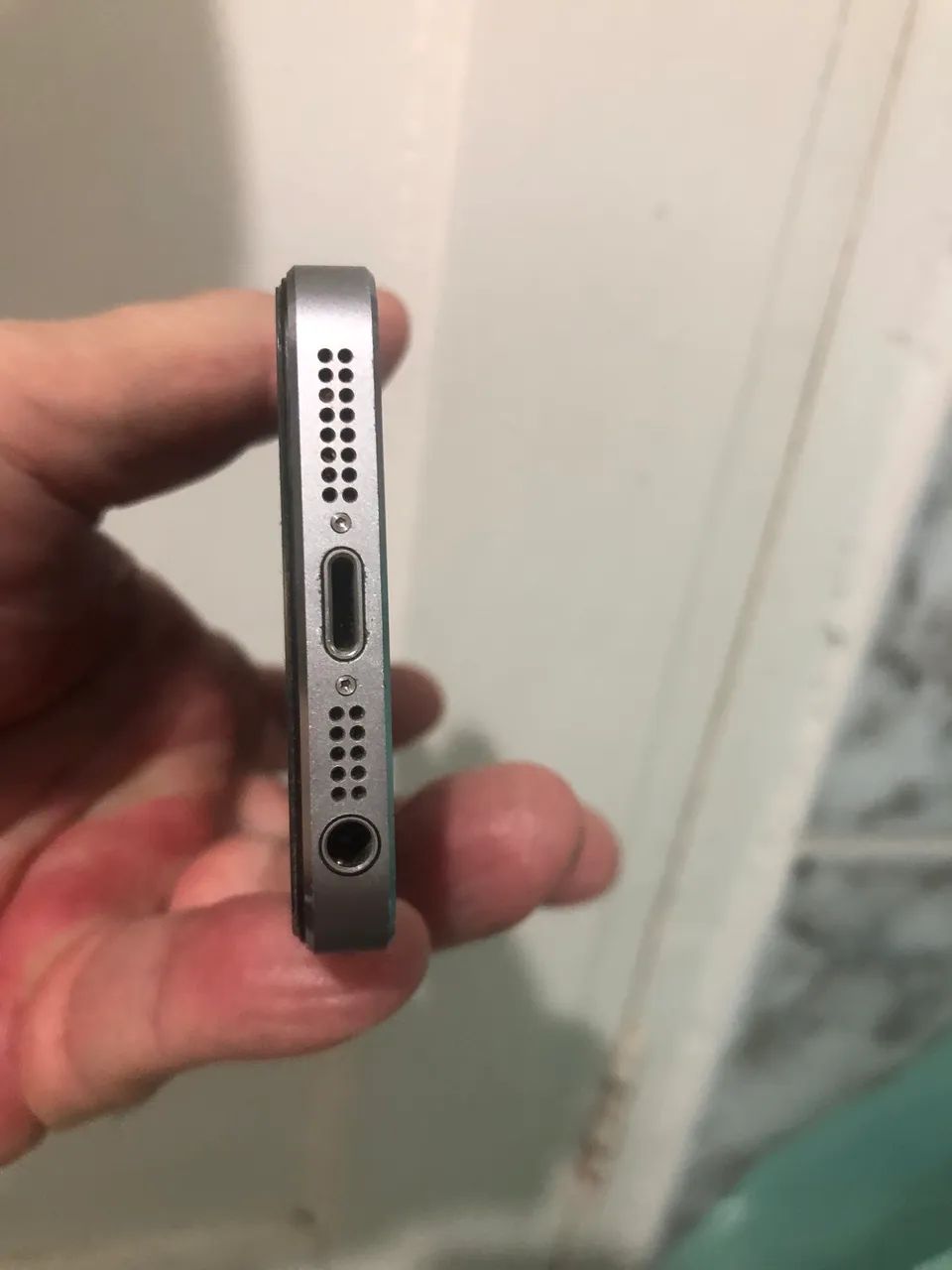 iPhone 5s ótimo 16 gb sem marcas de uso