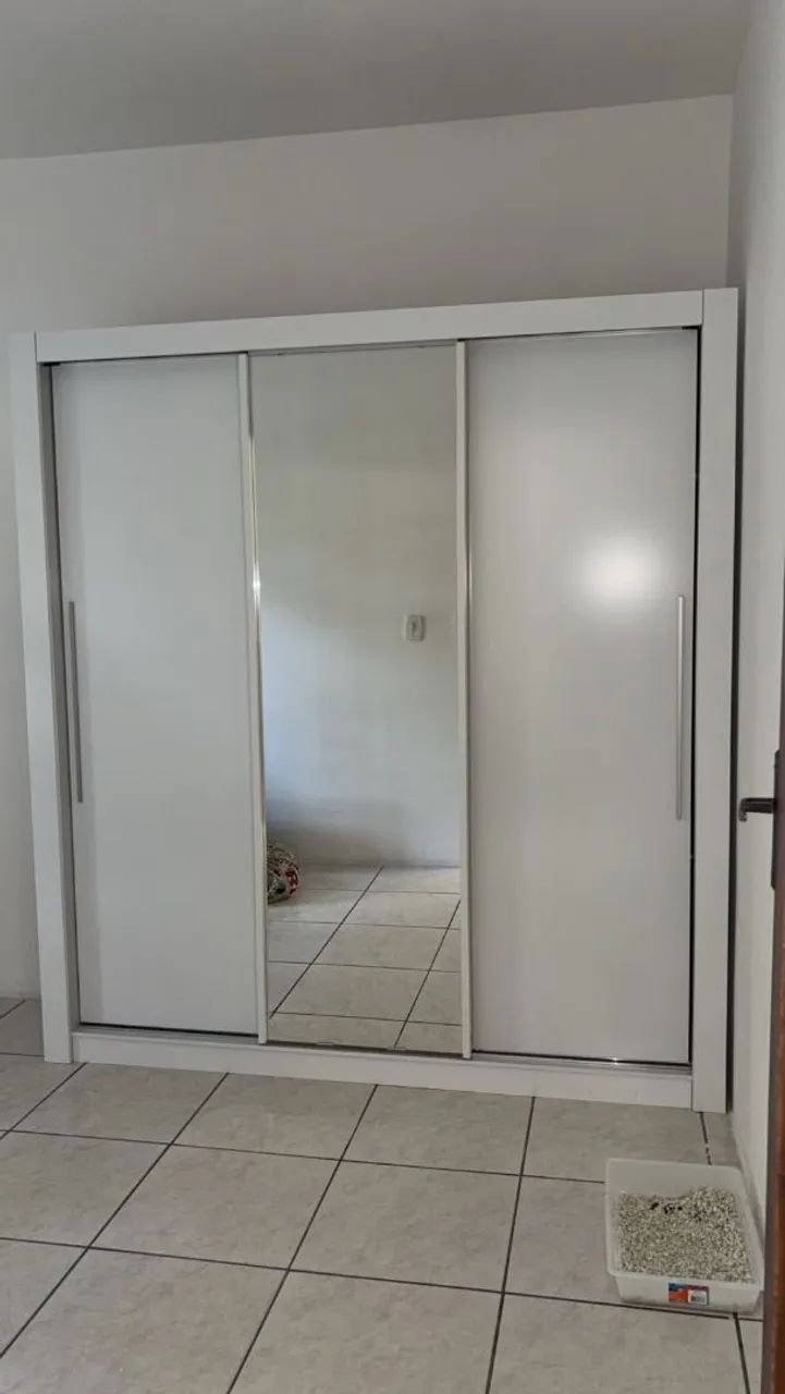 Montado móveis 