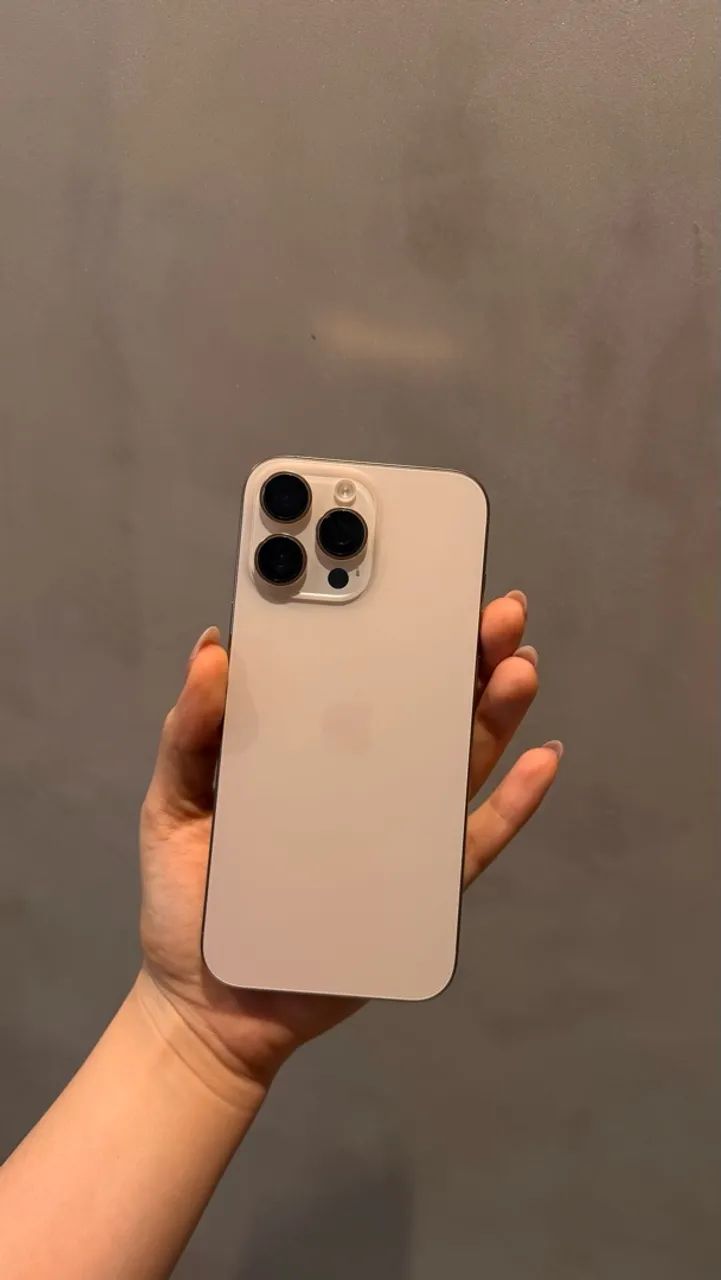 Iphone 16 Pro Max  - Foto 2