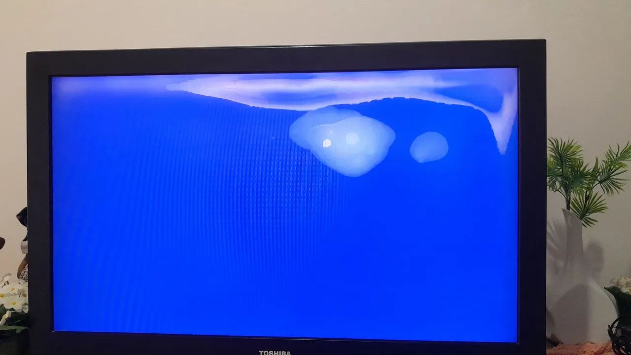 Tv 42 com detalhe na tela  - Foto 3