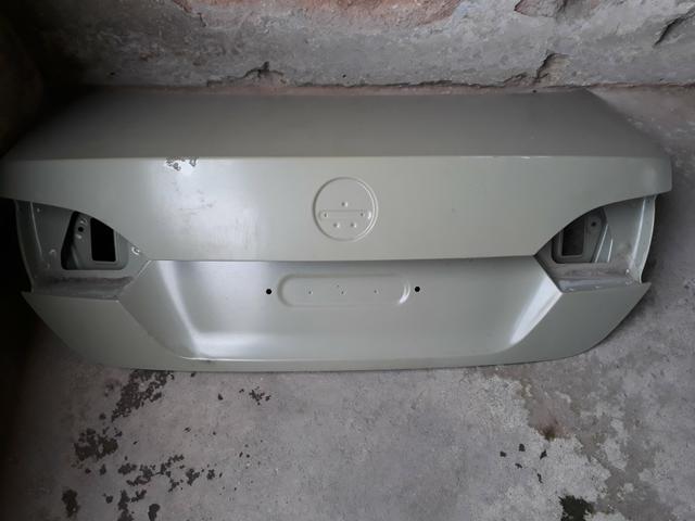 Tampa porta malas vw jetta 2012 2016 original - Foto 2